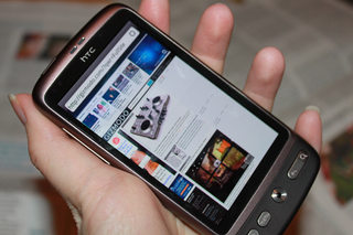 Illustration for article titled HTC Desire Review: An Even More Desirable Nexus One